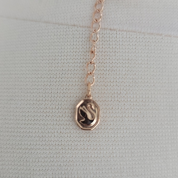 Swarovski Idyllia Y Feather Pendant Necklace Rose Gold Tone Plated - Picture 7 of 11